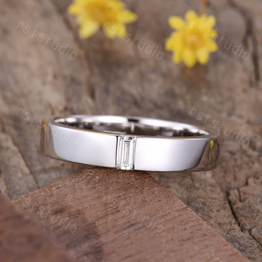 Vintage Baguette Cut Moissanite Ring: Minimalist Promise Ring for Men