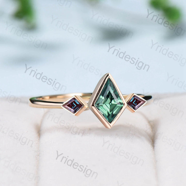 Vintage Kite Lab Green Sapphire Engagement Ring, Alexandrite Accents - PENFINE