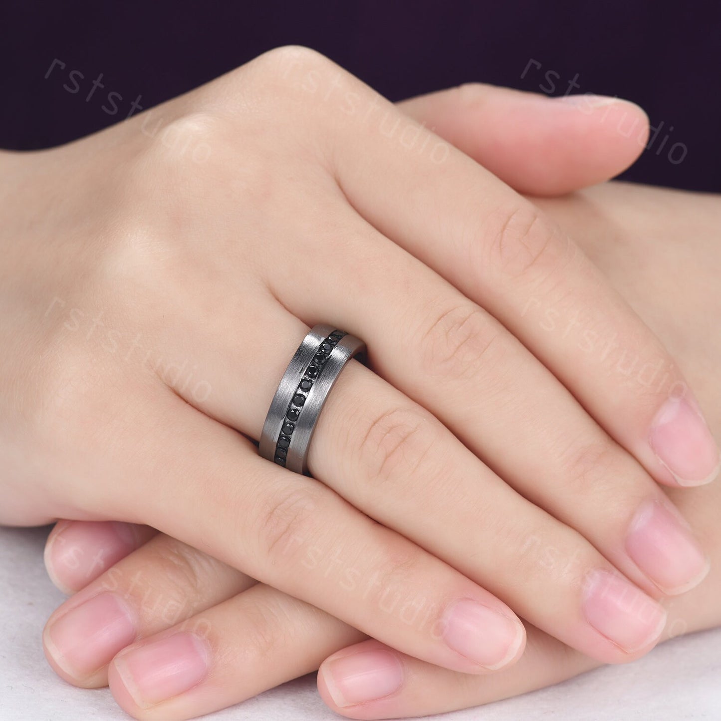 Black Gold Ring: Mens Brushed Band with Black Spinel
