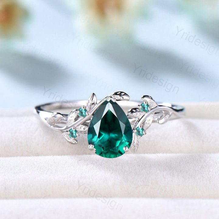 Nature Inspired pear emerald engagement ring set cluster green crystal wedding set vintage unique green stone Leaf bridal ring set for women - PENFINE