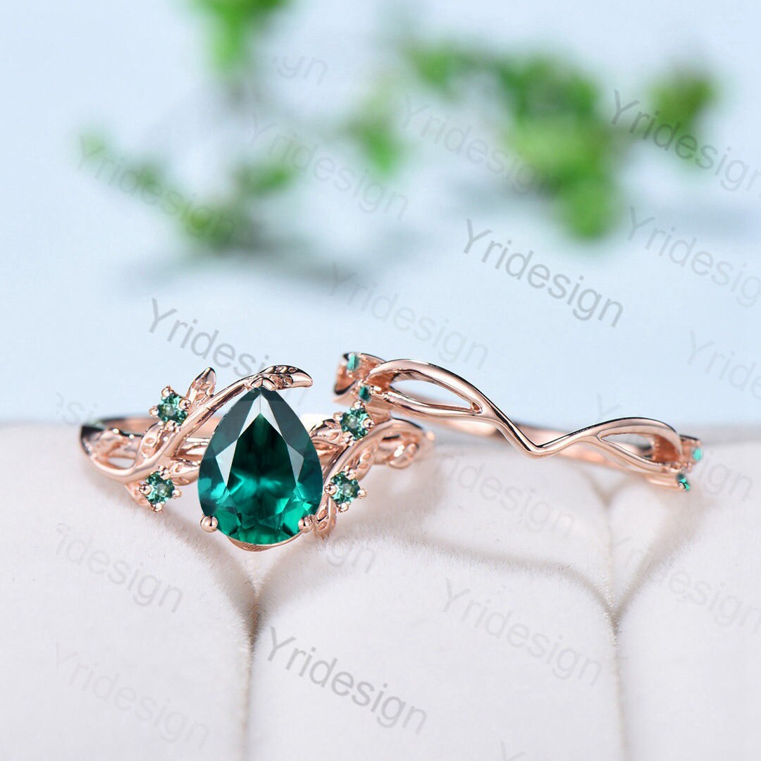 Nature Inspired pear emerald engagement ring set cluster green crystal wedding set vintage unique green stone Leaf bridal ring set for women - PENFINE