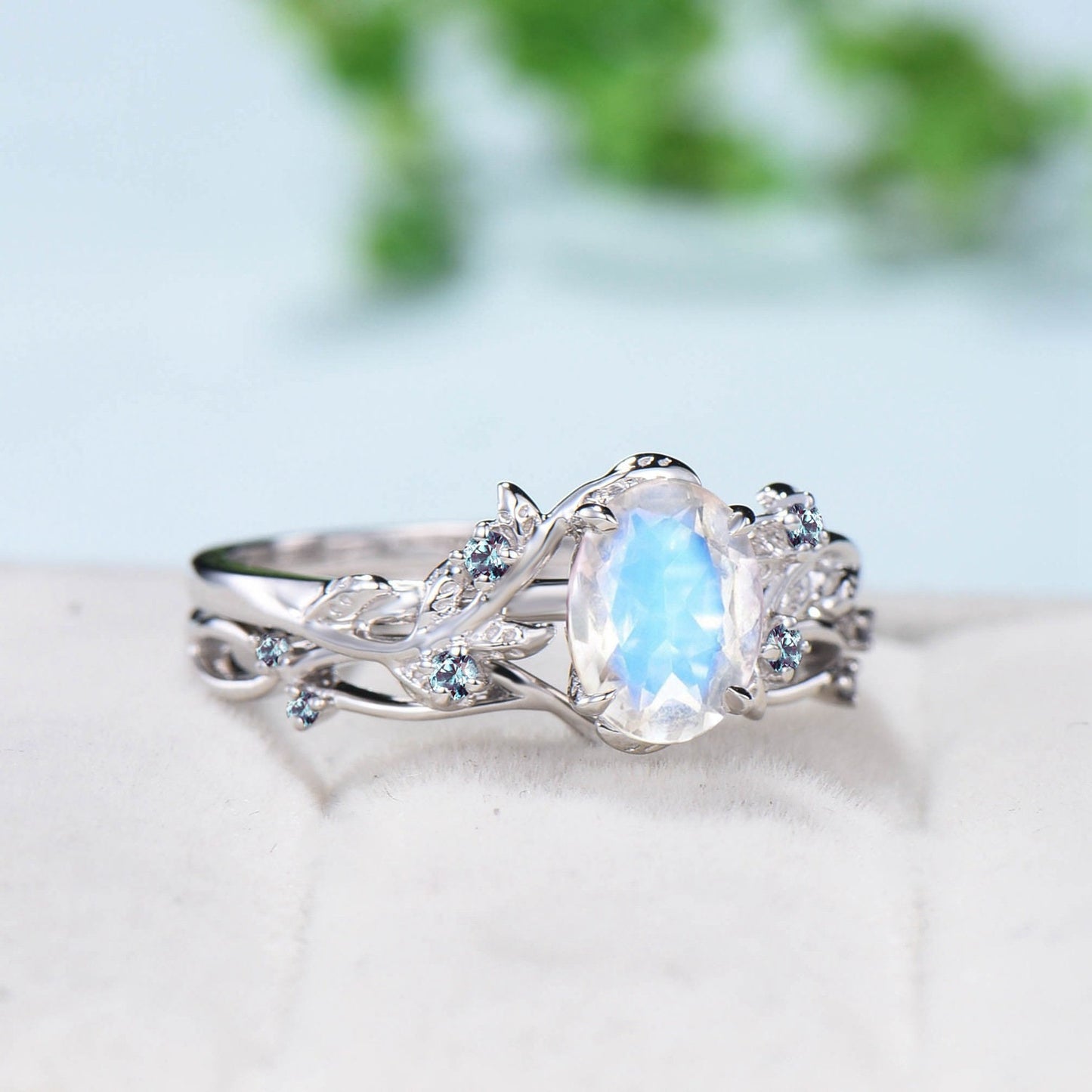 Unique black gold moonstone ring set Nature Inspired June birthstone engagement ring vintage cluster alexandrite Leaf wedding ring set women - PENFINE