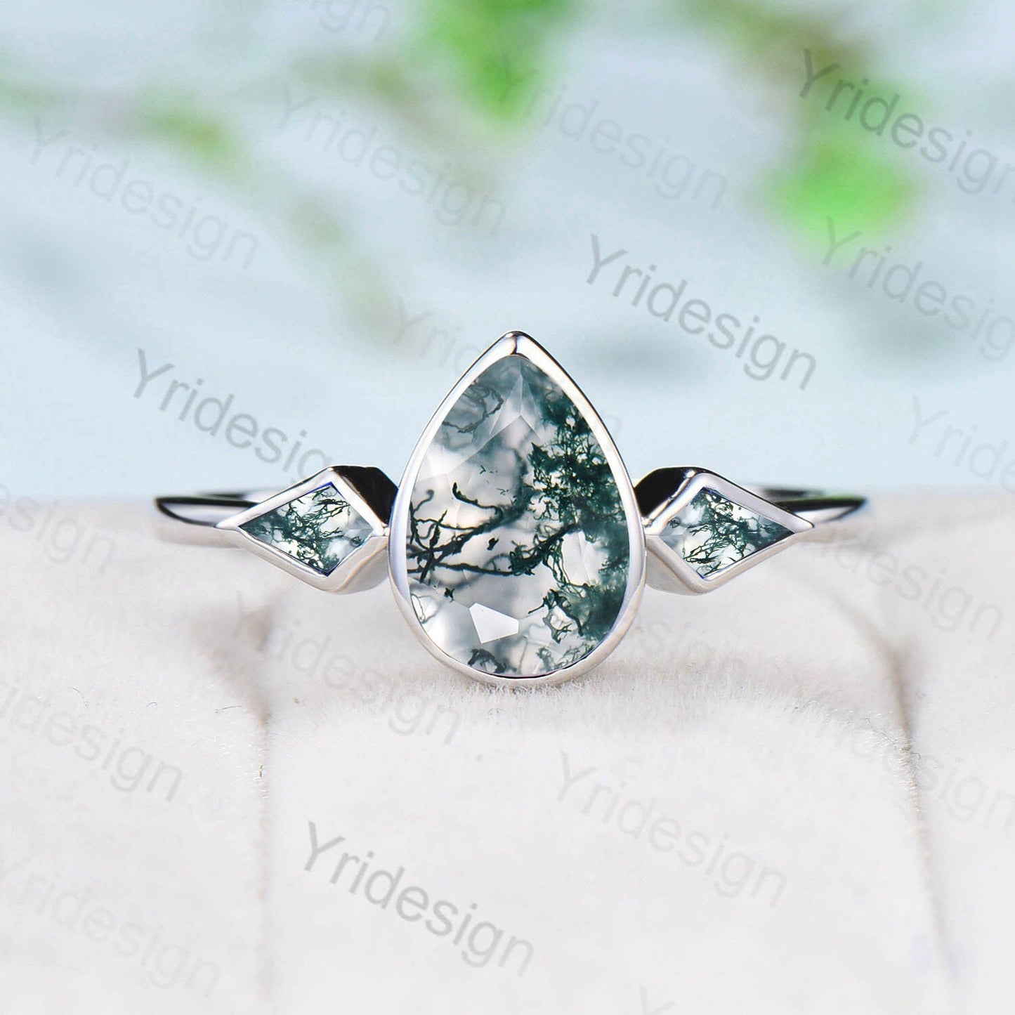 Bezel Set Moss Agate Ring Pear Aquatic Agate Engagement Ring Minimalist Kite Green Agate Wedding Ring For Women Three Stone Anniversary Ring - PENFINE