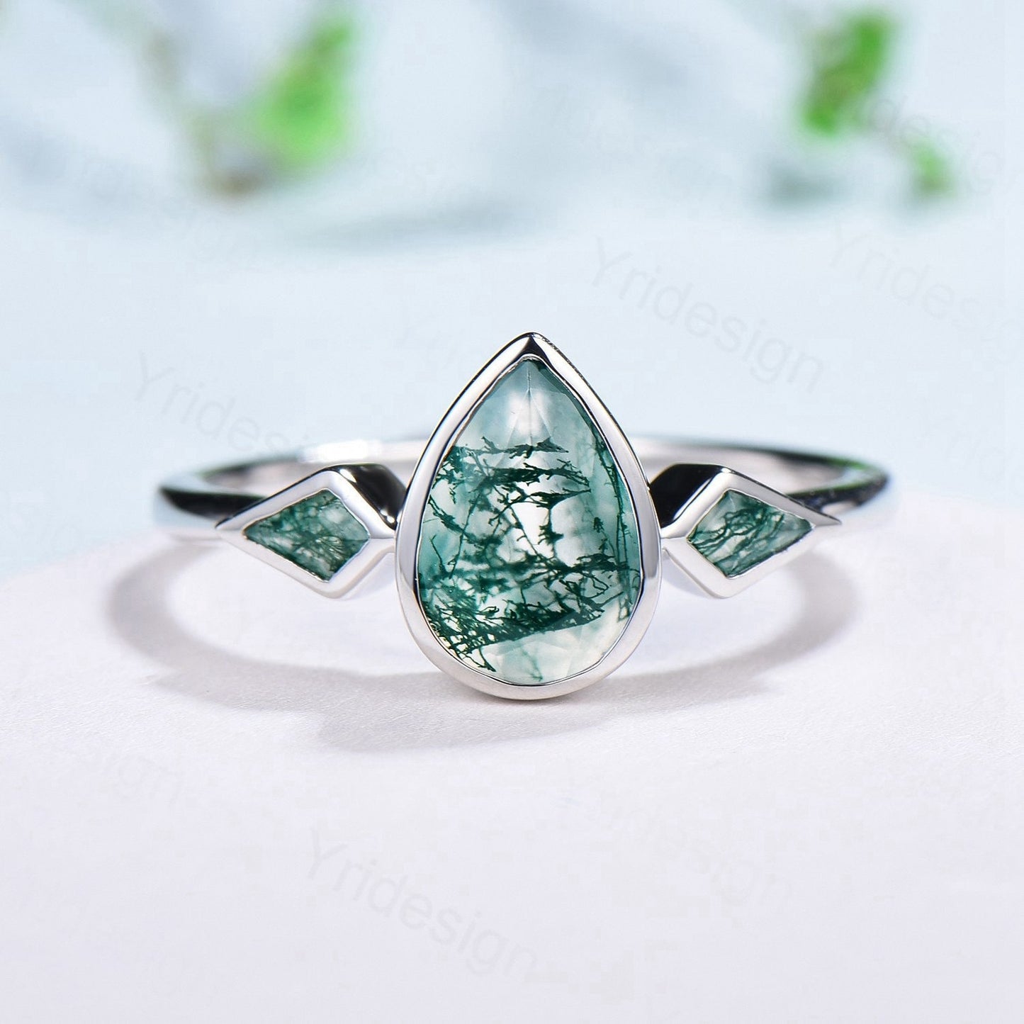 Bezel Set Moss Agate Ring Pear Aquatic Agate Engagement Ring Minimalist Kite Green Agate Wedding Ring For Women Three Stone Anniversary Ring - PENFINE