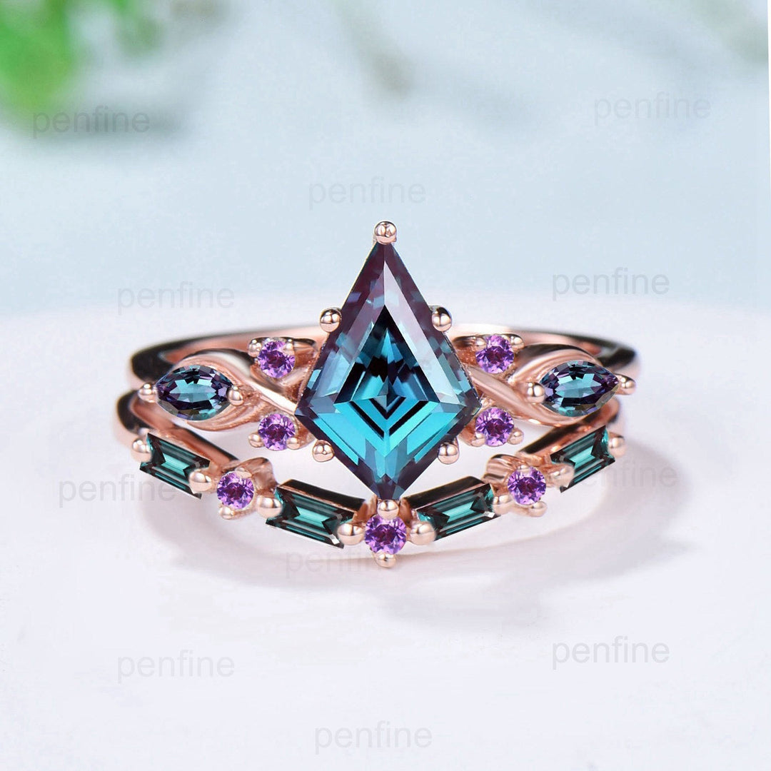 Vintage 7x10mm Kite Cut Alexandrite Engagement Ring Unique Amethyst Wedding Set Crown Stacking Ring Baguette June Birthstone Bridal Set Gift - PENFINE