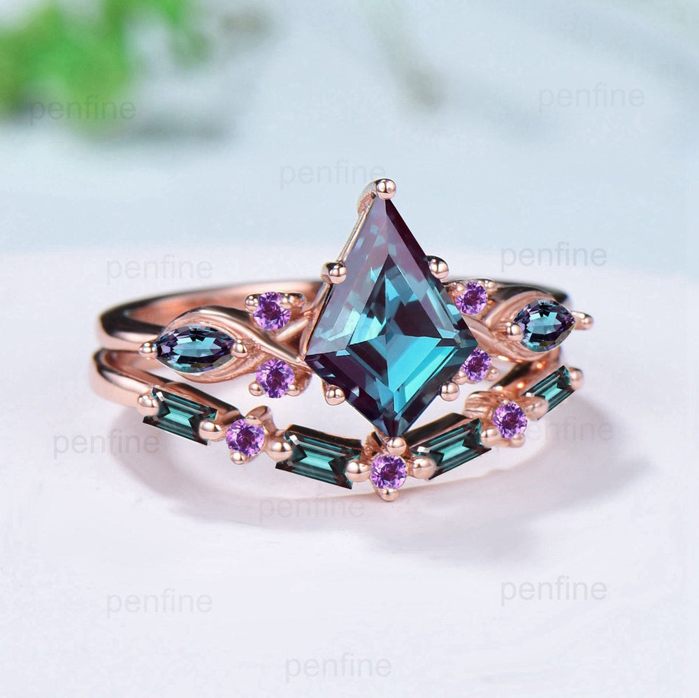 Vintage 7x10mm Kite Cut Alexandrite Engagement Ring Unique Amethyst Wedding Set Crown Stacking Ring Baguette June Birthstone Bridal Set Gift - PENFINE