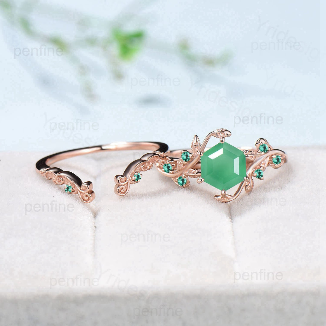 Elegant Chrysoprase Engagement Ring Set  Vintage Unique Green Chrysoprase Wedding Set Rose Gold Cluster Emerald Promise Ring Cute Bridal Set - PENFINE