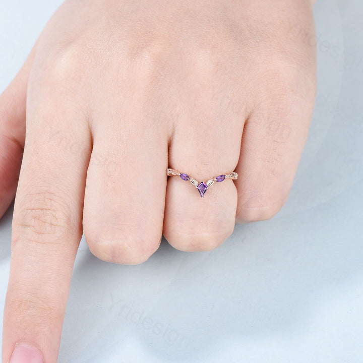 Amethyst Wedding Band: Rose Gold Twisted Vine Kite Stacking Ring - PENFINE
