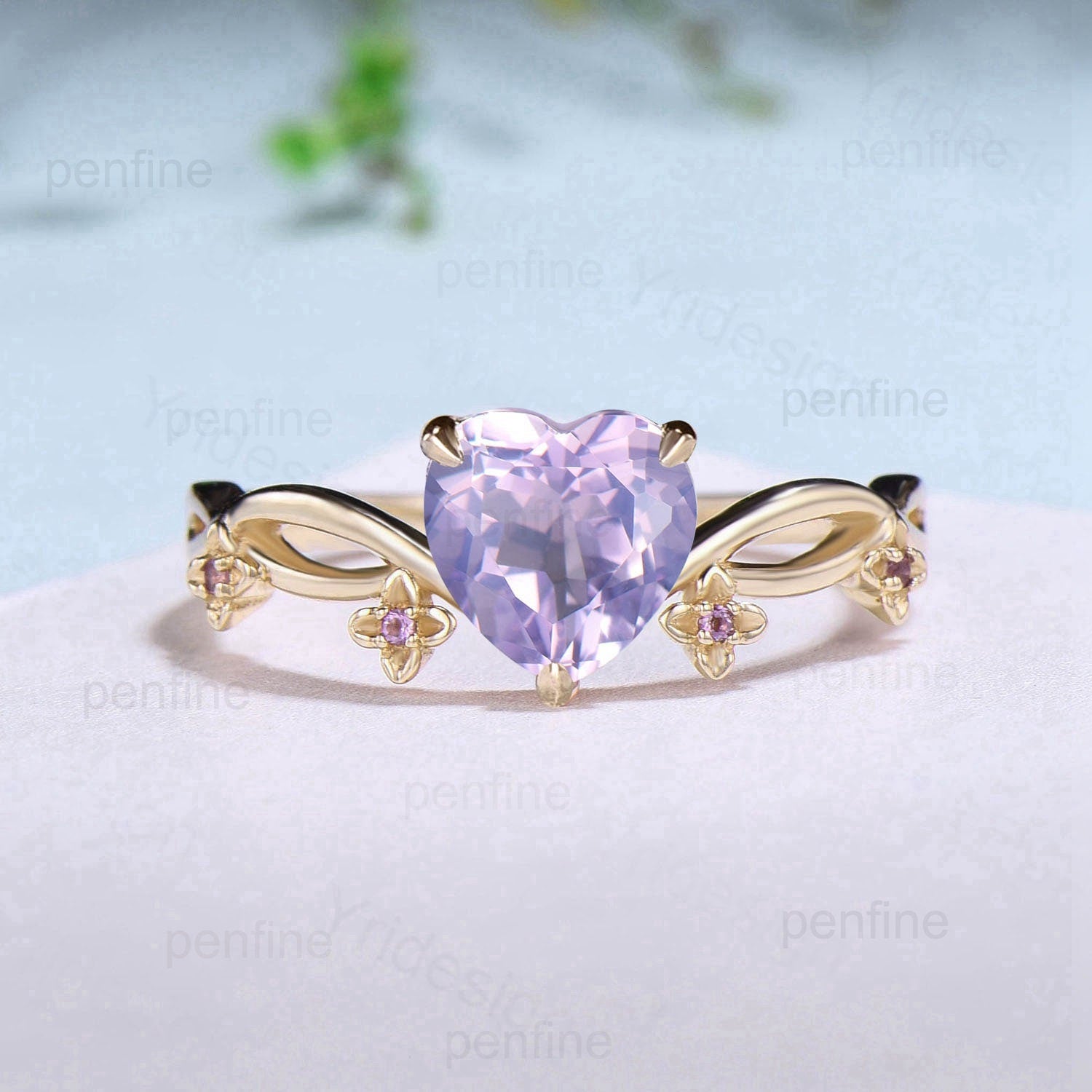 Elegant Lavender Amethyst Ring Unique Purple Crystal Heart Shaped