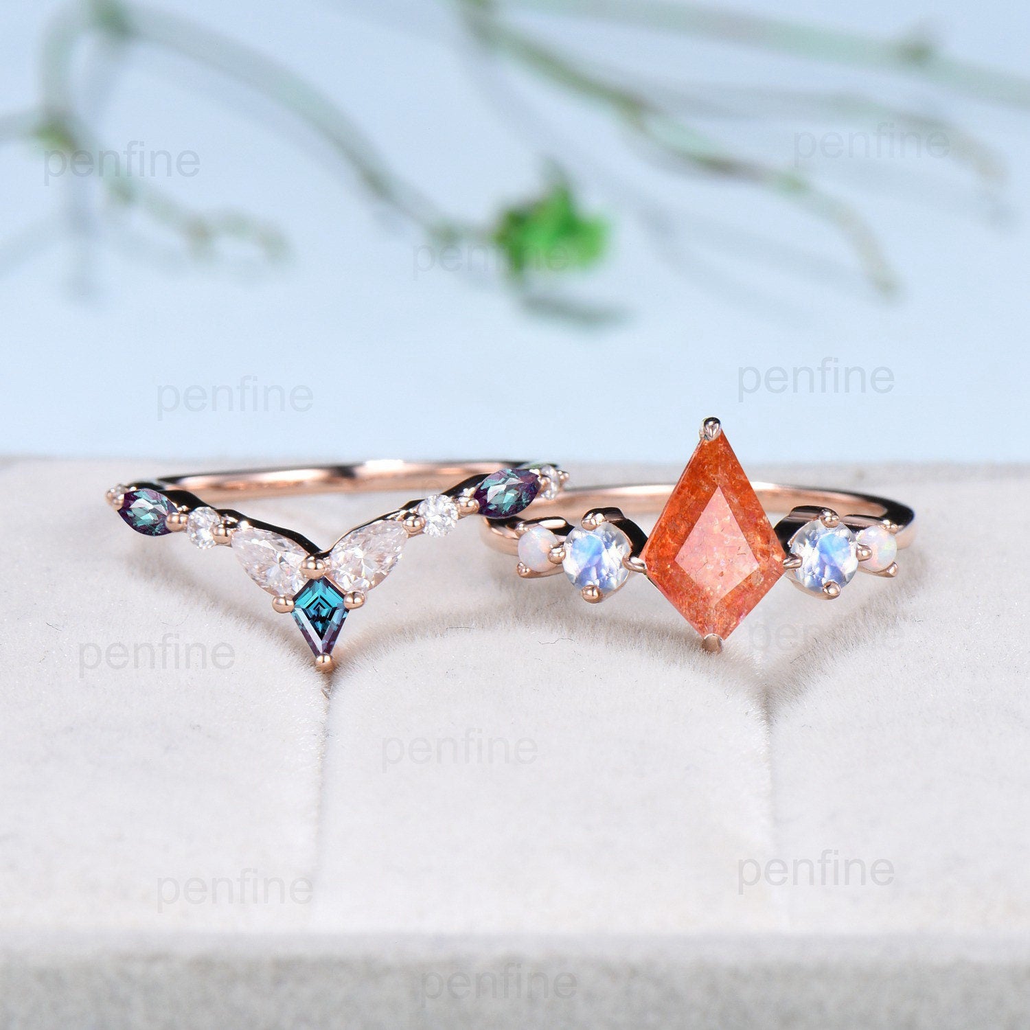 Vintage Sunstone Engagement Ring Kite Cut Unique Moonstone Opal Wedding Set Cute Art Deco Orange Stacking Ring Alexandrite Bridal Set Women - PENFINE