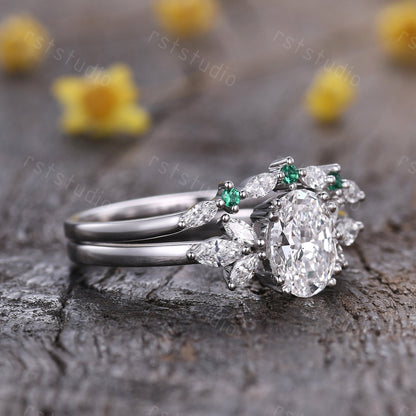 Vintage Oval Lab Grown Diamond Engagement Ring Set: 14k White Gold Emerald Jewelry