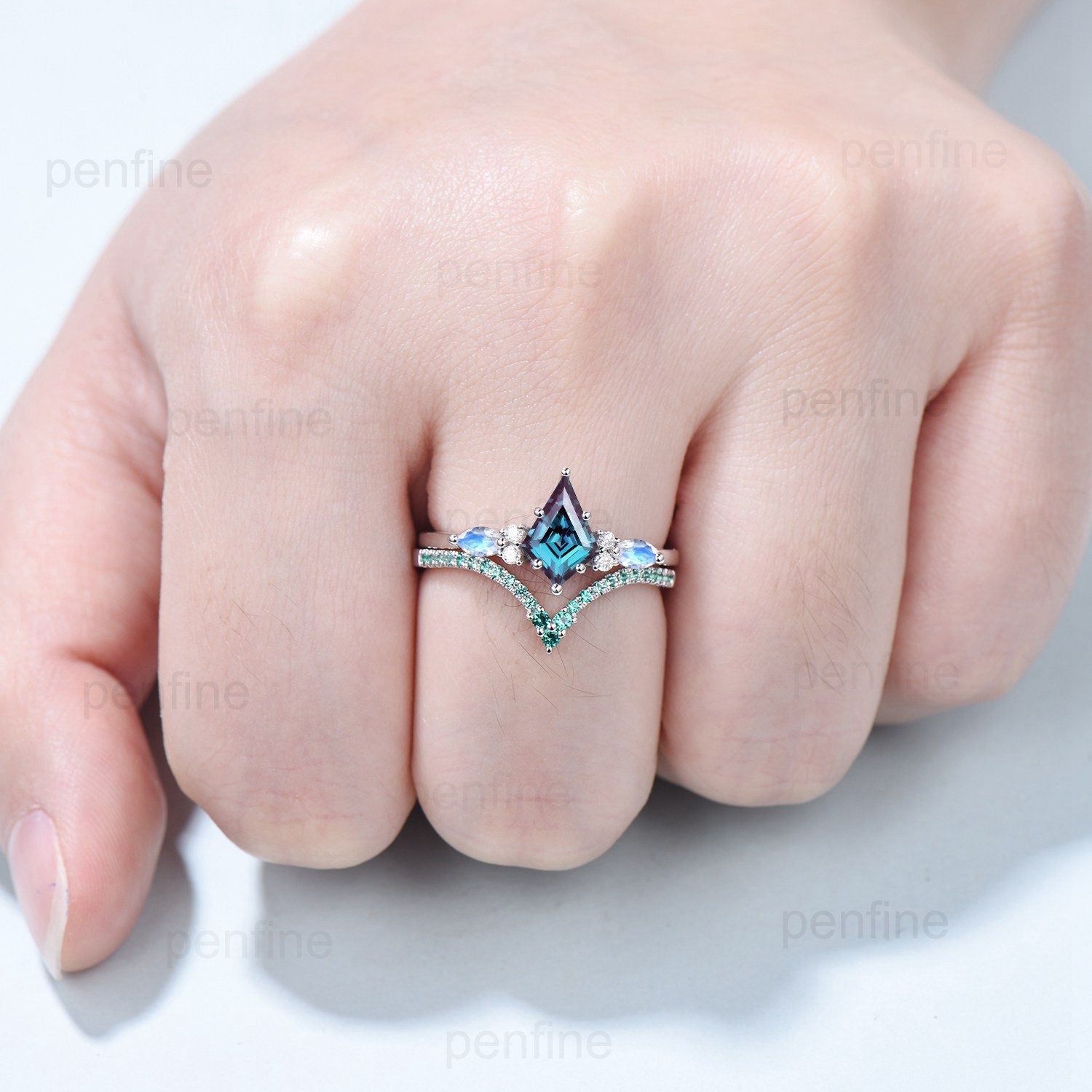 Vintage kite cut alexandrite engagement ring set  seven stone marquise moonstone unique moonstone wedding ring set dainty emerald bridal set - PENFINE