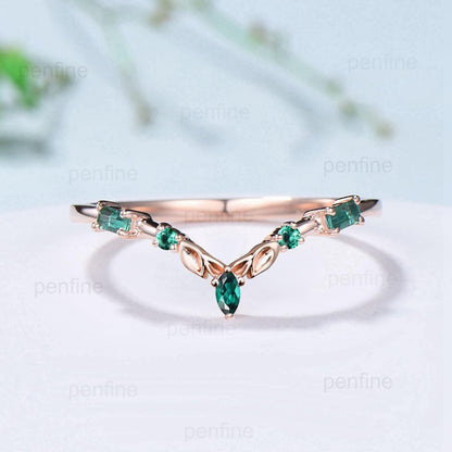 Vintage Baguette Emerald Wedding Band rose gold Melon seeds wedding ring Art Deco Emerald Stacking matching band jewelry gift for women - PENFINE