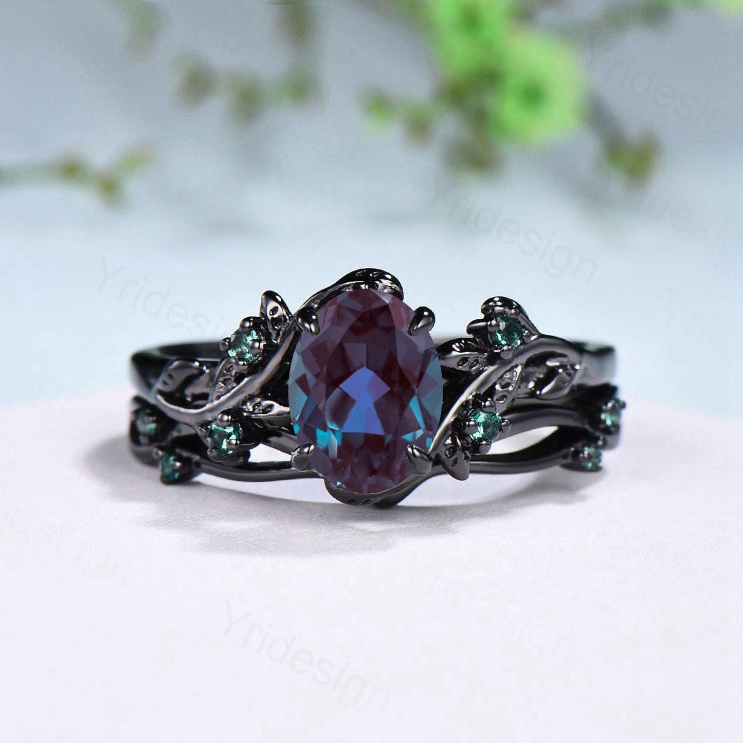 Unique black gold alexandrite ring set Nature Inspired twig leaf engagement ring vintage cluster emerald Leaf wedding ring set for women - PENFINE