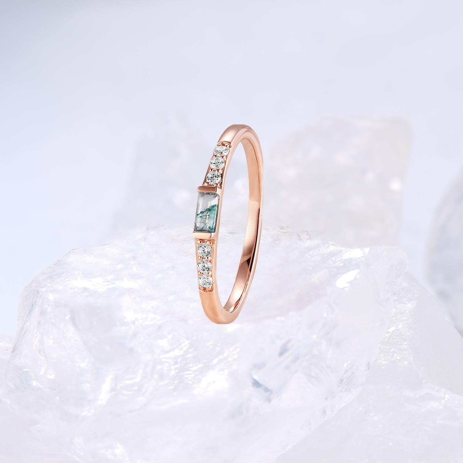 Couples moss agate ring set rose gold, baguette green agate engagement ring set men and women, His Hers wedding band Hammered wedding ring - PENFINE