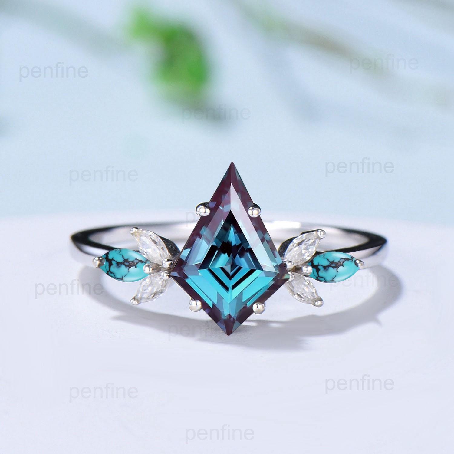 Vintage Kite cut alexandrite engagement ring set art deco marquise turquoise bridal wedding ring set women emerald anniversary stacking ring - PENFINE