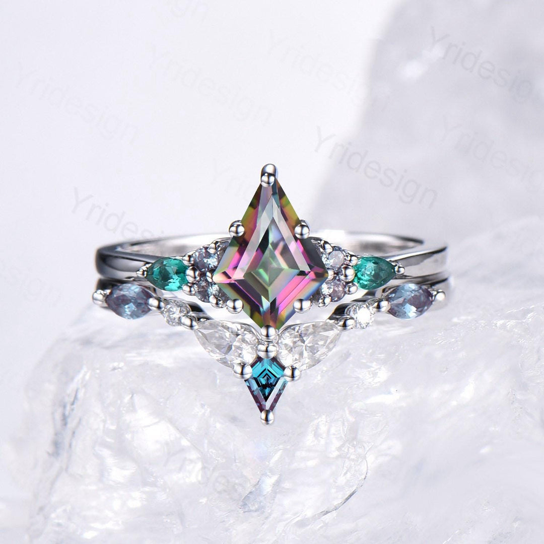 Vintage Rainbow mystic topaz engagement ring set kite cut art deco pear emerald alexandrite wedding ring set for women Art deco bridal set - PENFINE