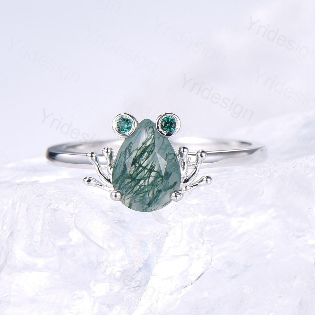 Unique moss agate engagement ring set, Frog animal inspired green agate wedding set, women pear shaped bridal set anniversary ring for girl - PENFINE