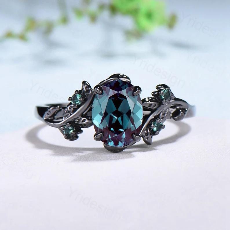 Unique black gold alexandrite ring set Nature Inspired twig leaf engagement ring vintage cluster emerald Leaf wedding ring set for women - PENFINE