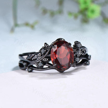 Nature Inspired black gold garnet ring set Unique garnet leaf engagement ring women cluster spinel January birthstone bridal ring set women - PENFINE