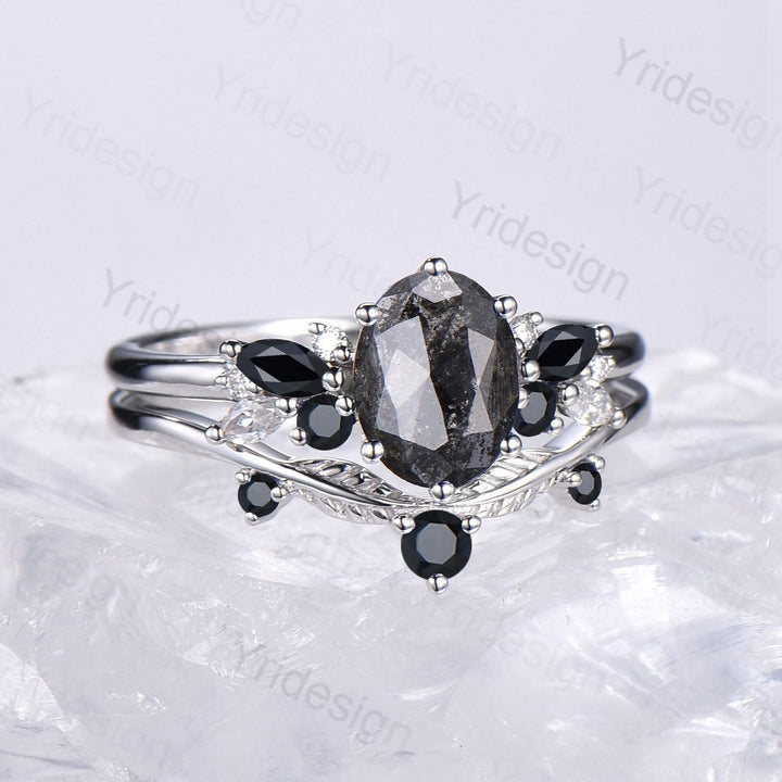 Unique salt and pepper diamond engagement ring set Art Deco Bee black spinel wedding ring vintage leaf vine stacking band bridal set women - PENFINE