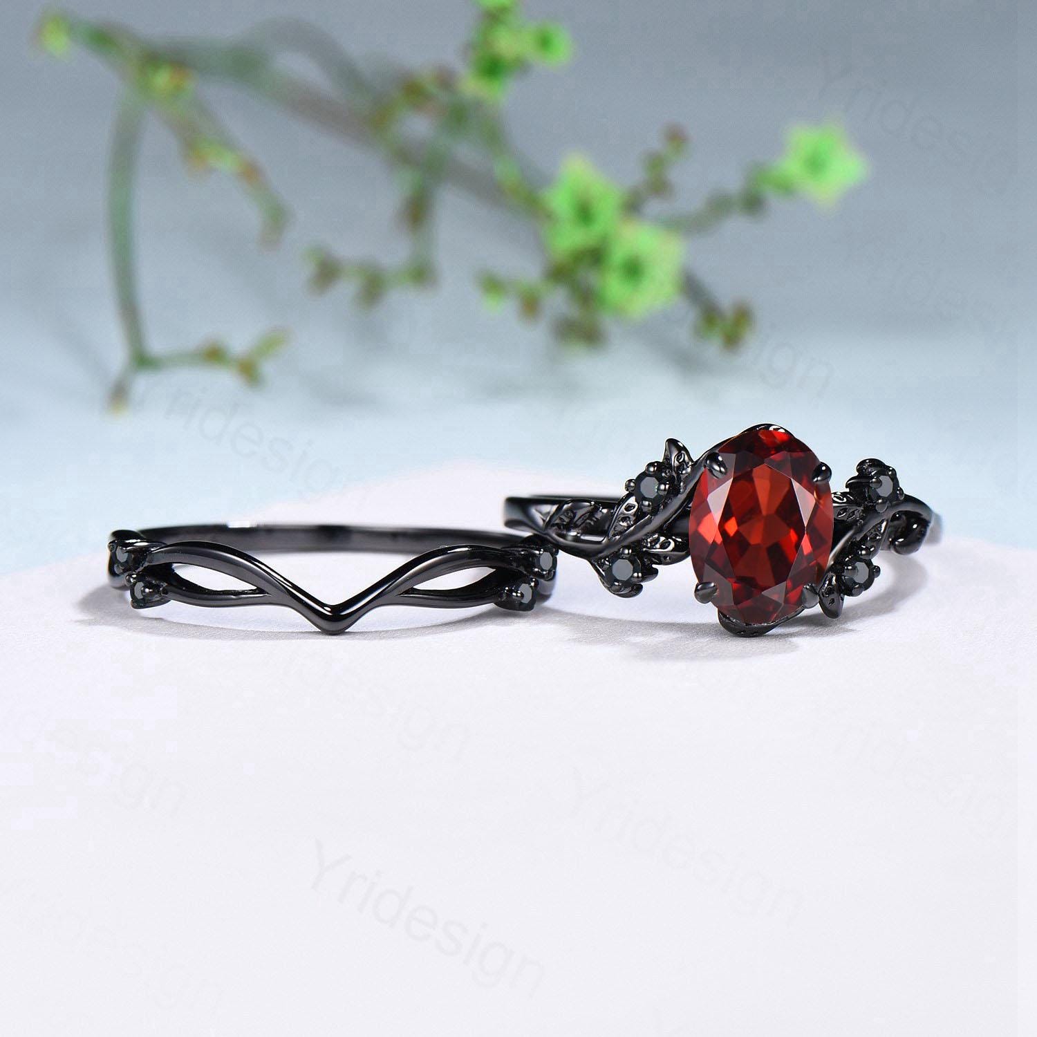 Nature Inspired black gold garnet ring set Unique garnet leaf engagement ring women cluster spinel January birthstone bridal ring set women - PENFINE