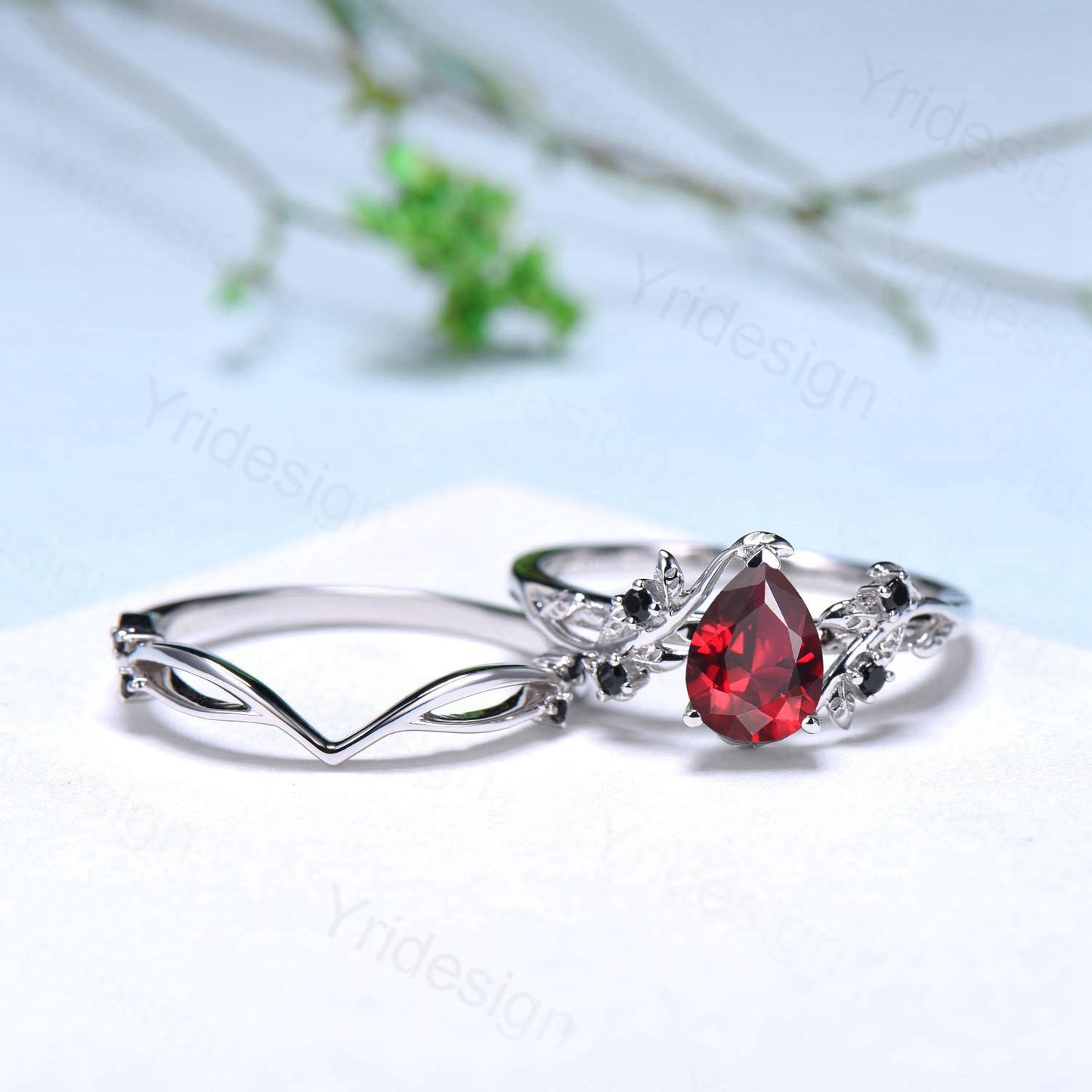 Pear shaped natural garnet ring set Nature inspired garnet engagement ring leaf vine black spinel band January birthstone bridal set women - PENFINE