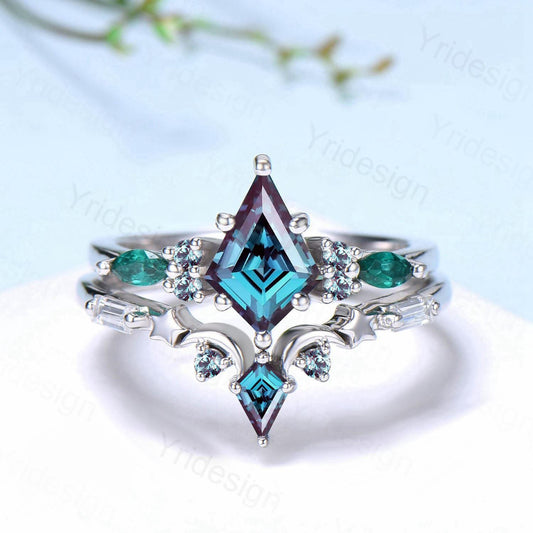 Unique kite cut  Alexandrite engagement ring set silver white gold art deco marquise emerald wedding ring set for women 2pcs star bridal set - PENFINE