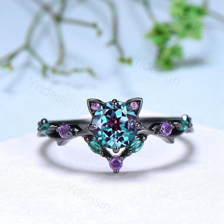 Unique Cat Alexandrite Ring Black Gold Color Change Alexandrite Engagement Ring Animal Inspired Amethyst Emerald Band Anniversary Ring Gift - PENFINE