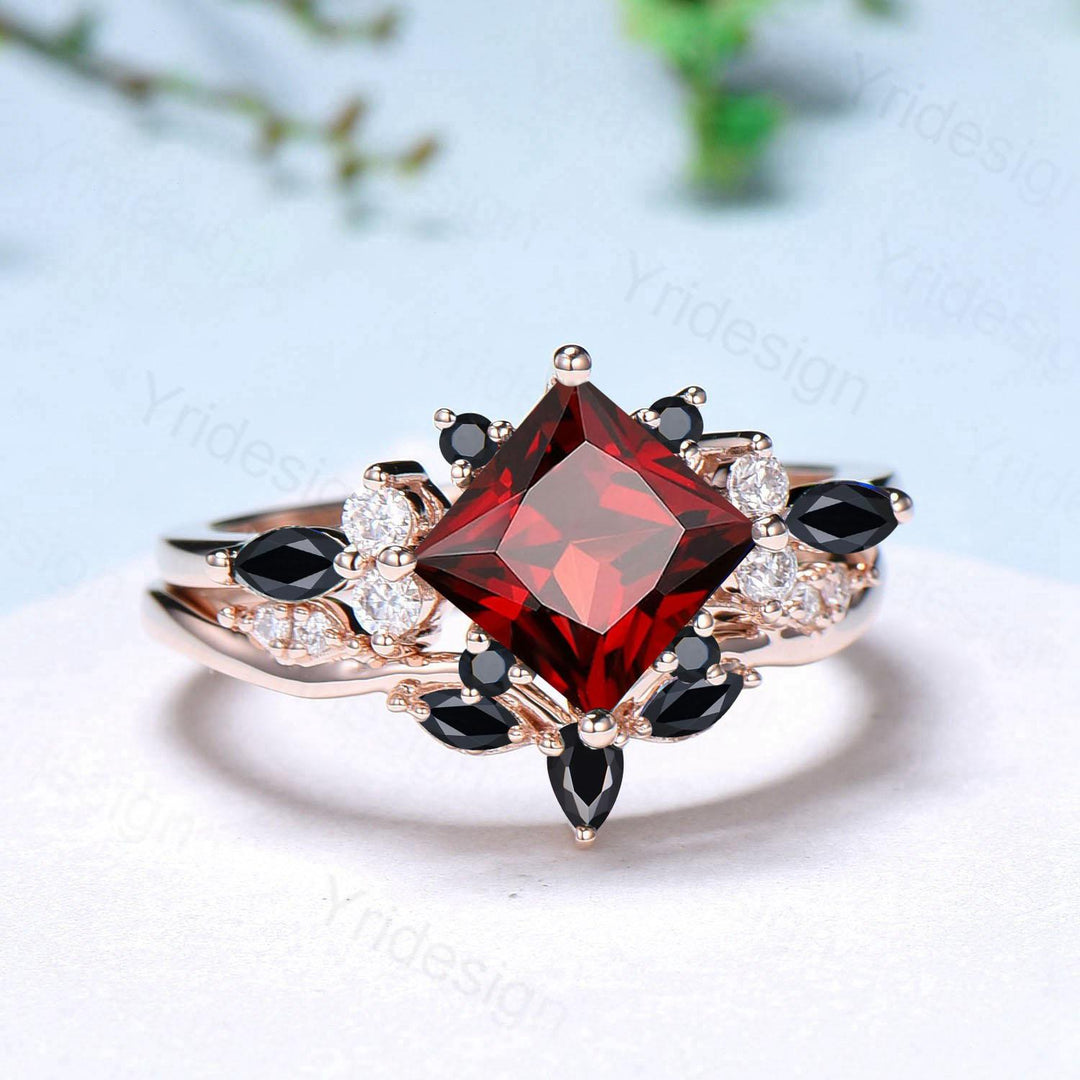 Vintage 2CT Princess Cut Garnet Engagement Ring Set Cluster Black Spinel Wedding Ring Set 2pcs Bridal Ring 14K Rose Gold Anniversary Gift - PENFINE