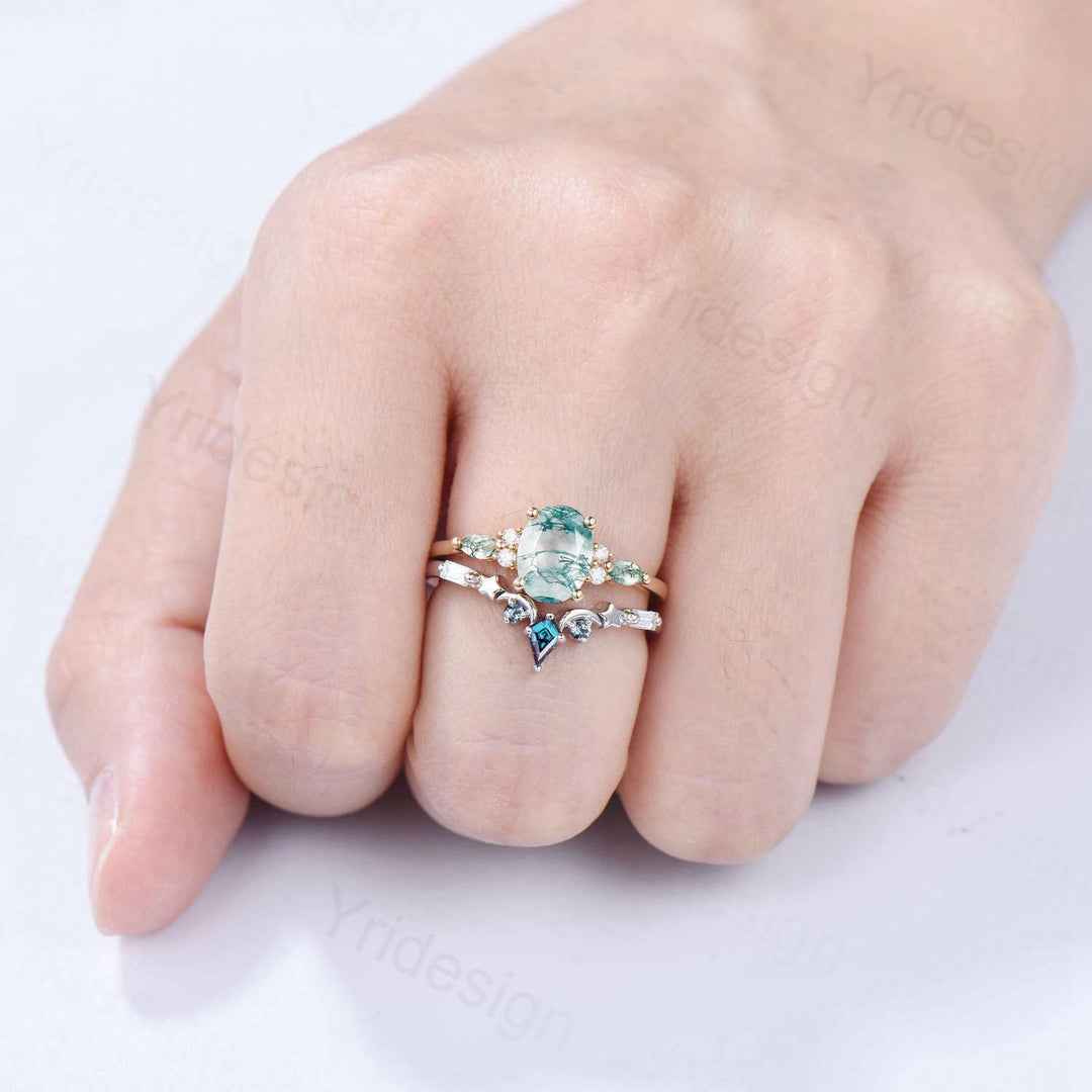 Unique Oval Cut Green Moss Agate Engagement Ring Set Vintage Sterling Silver Star Moon Alexandrite Ring Art Deco 2pcs Bridal Ring Set Women - PENFINE