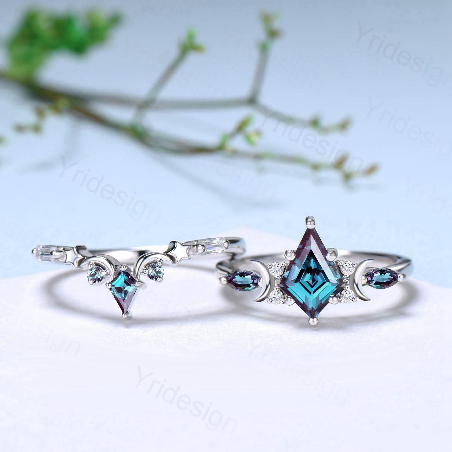 Crescent Moon kite cut alexandrite engagement ring set silver white gold art deco marquise color change birthstone ring 2pcs star bridal set - PENFINE