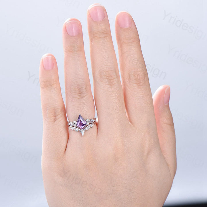 1.5CT Kite Cut Amethyst Ring Set/Engagement Ring Set Women/Marquise Lavender Amethyst Wedding Set/ Opal Leaf Stacking Band/Birthstone Ring - PENFINE