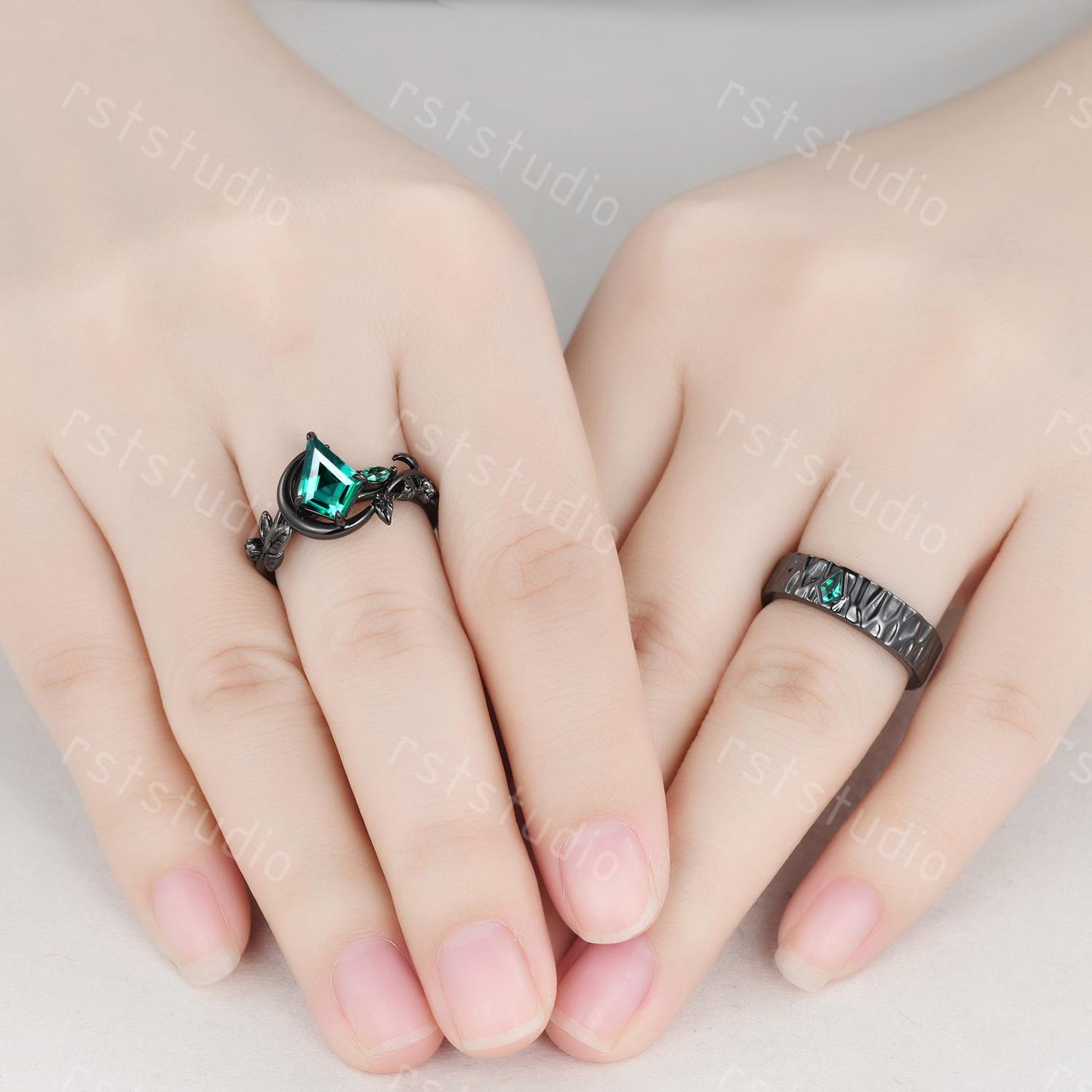 Emerald Kite Cut Couples Ring Set: Black Silver Wedding Bands