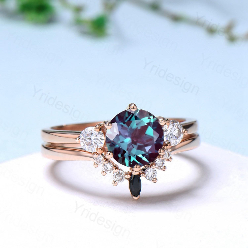 Retro Round Alexandrite Engagement Ring Alexandrite Moissanite Wedding Ring Set Three Stone Color Changing Art Deco Stacking Band Women Gift - PENFINE