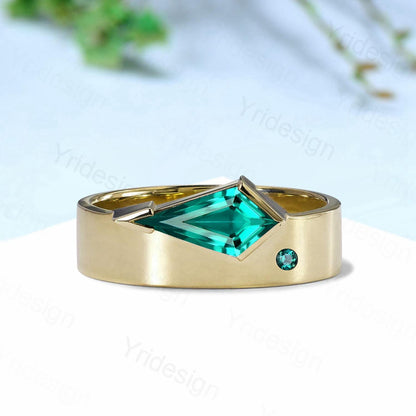 One Of a Kind Emerald Wedding Band For Men Unique Kite Cut Emerald Men's Wedding Ring 6mm Stacking Anniversary Matching Band Christmas Gift - PENFINE