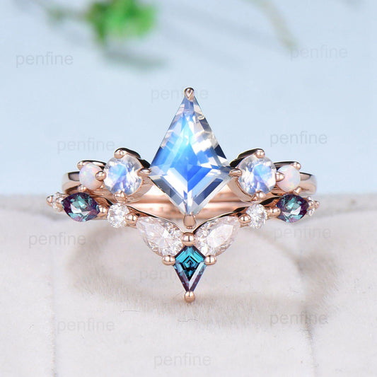 Vintage Kite Cut Moonstone Engagement Ring Unique Rainbow Blue Moonstone Opal Wedding Set Crown Art Deco Stacking Alexandrite Bridal Set hER - PENFINE