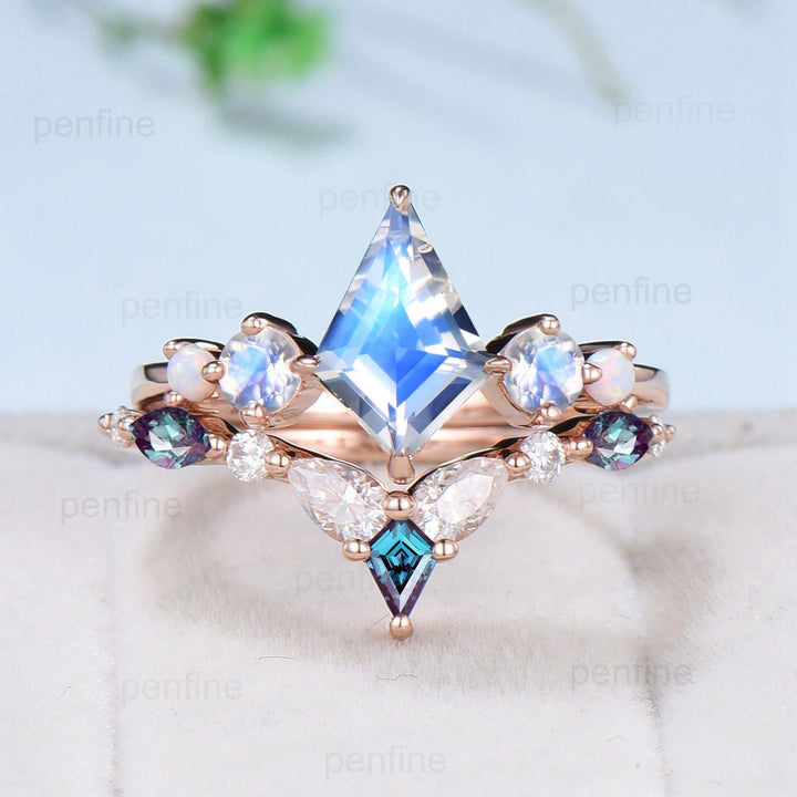 Vintage Kite Cut Moonstone Engagement Ring Unique Rainbow Blue Moonstone Opal Wedding Set Crown Art Deco Stacking Alexandrite Bridal Set hER - PENFINE