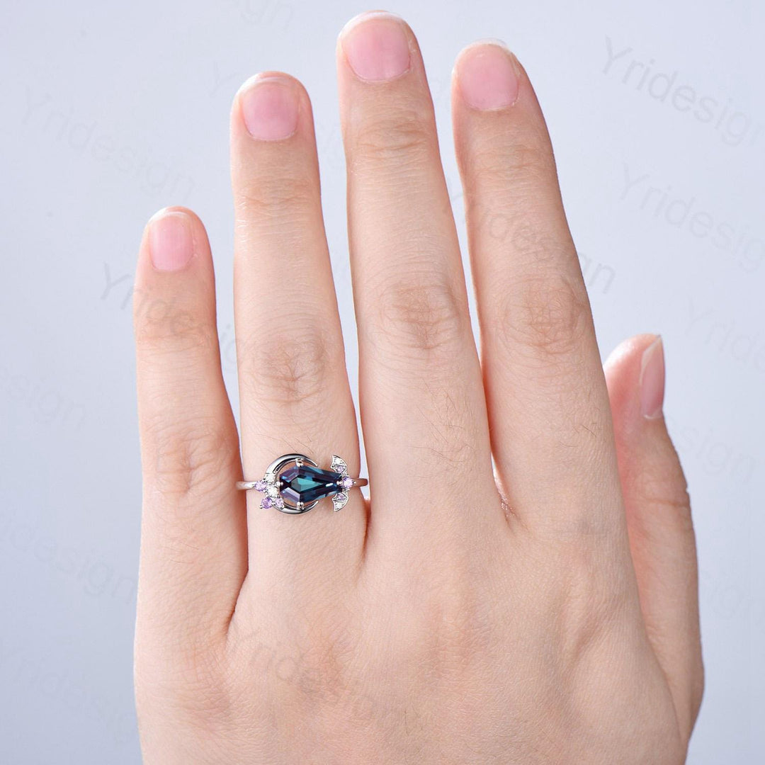 Unique Coffin Shape Alexandrite Ring Shield Shape Gothic Bat Color Change Engagement Ring Vintage Handmade Anniversary Proposal Gifts Women