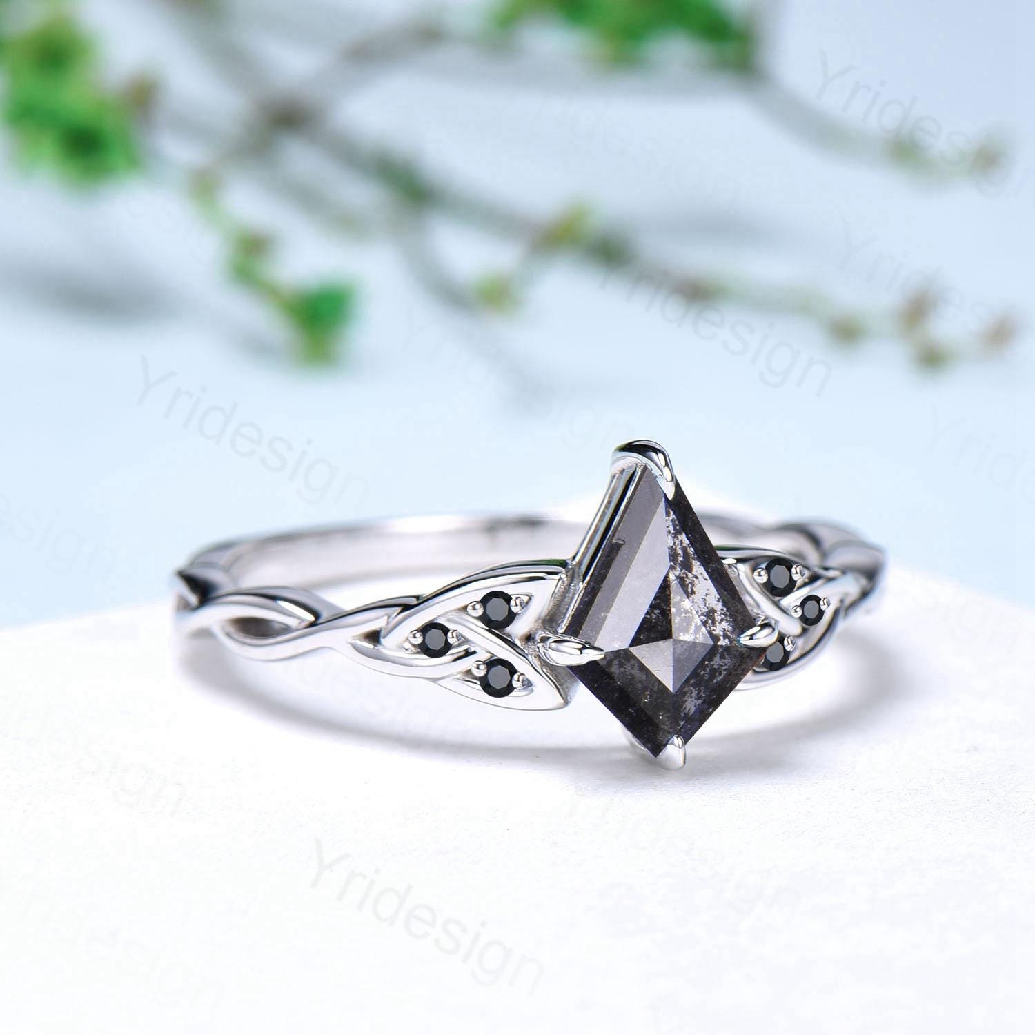 Black Gold Norse Viking Kite Cut Salt And Pepper Diamond Ring Celtic Love Pepper Black Diamond Engagement Ring Vintage Unique Twisted Ring - PENFINE