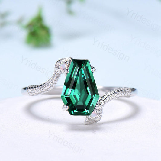 Unique Snake emerald engagement ring cold-blooded coffin shaped May birthstone three stone wedding ring for women anniversary promise gift - PENFINE