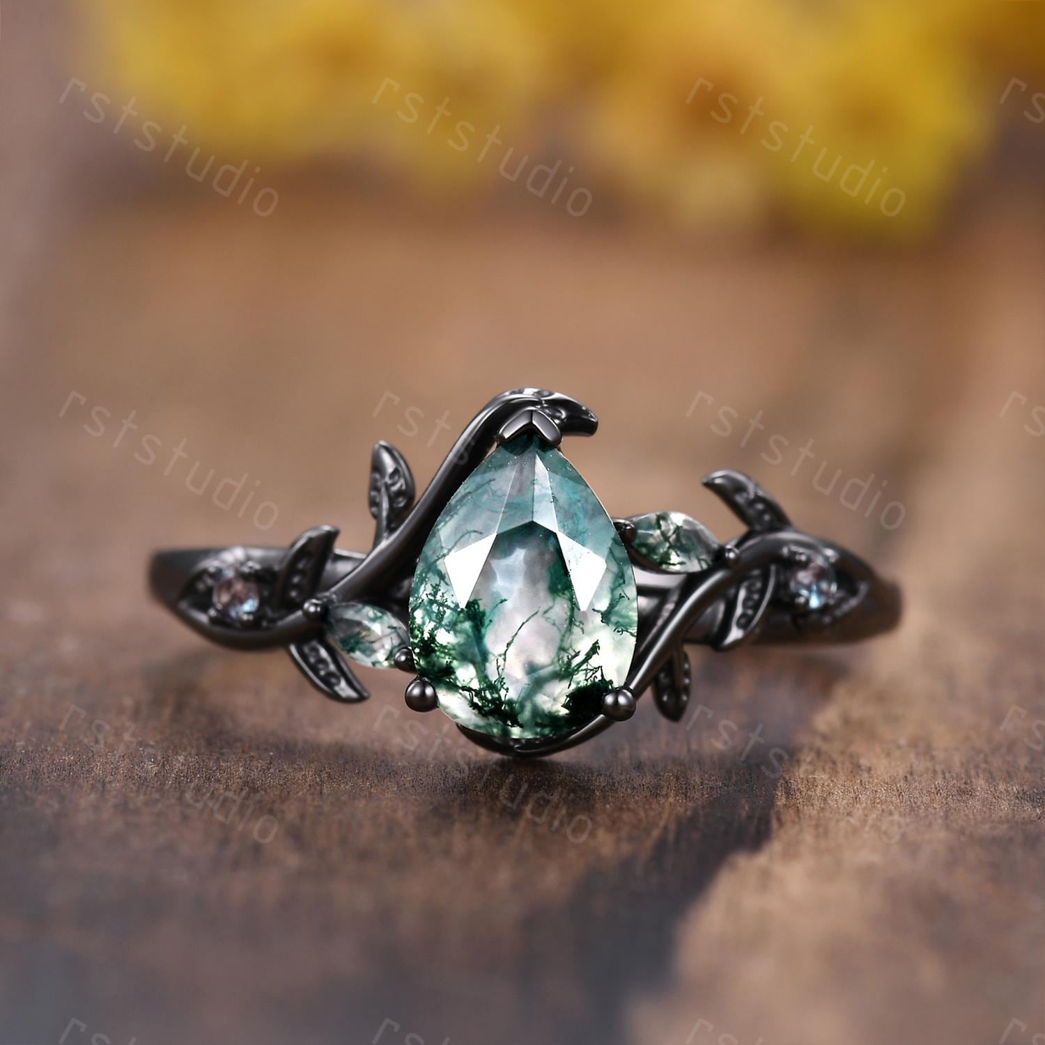 Vintage Moss Agate Couple Ring Set: Black Gold Wedding Bands