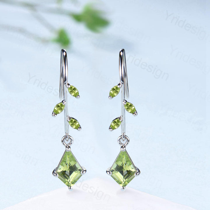 Vintage kite peridot earrings Unique pinwheel earrings marquise peridot drop stud earrings dainty August Birthstone anniversary gift women - PENFINE