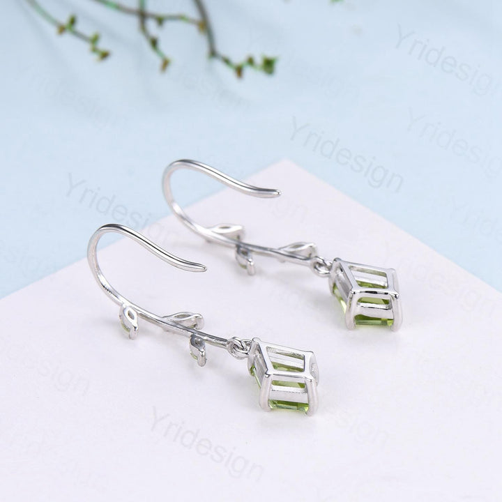 Vintage kite peridot earrings Unique pinwheel earrings marquise peridot drop stud earrings dainty August Birthstone anniversary gift women - PENFINE
