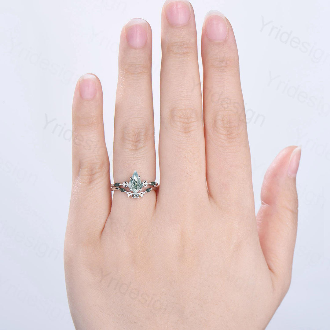Vintage kite cut moss agate ring Five Stone crescent moon engagement ring art deco delicate bridal wedding set handmade anniversary gift - PENFINE