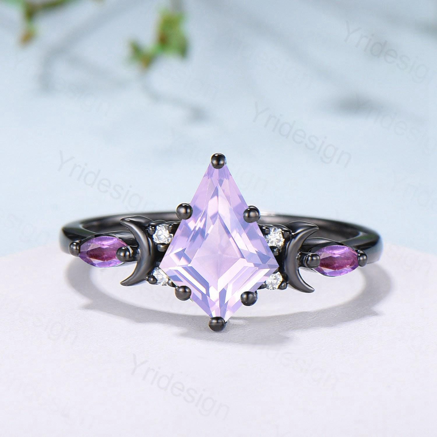 Unique Black gold kite cut lavender amethyst ring Unique crescent moon star purple engagement ring delicate amethyst 2pcs bridal wedding set - PENFINE