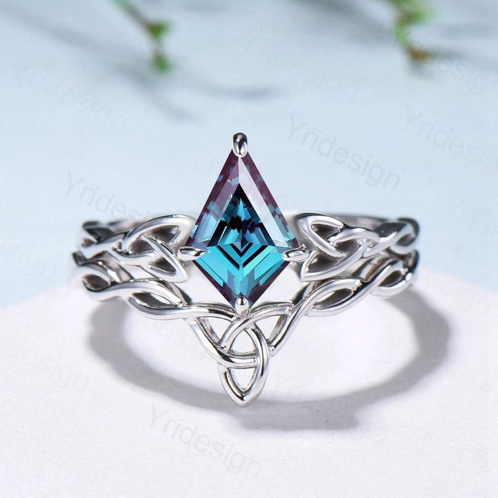 Norse Viking Alexandrite Wedding Ring Set Celtic Knot Lab Alexandrite Engagement Ring June Birthstone Jewelry Unique 2Pcs Twisted Bridal Set - PENFINE