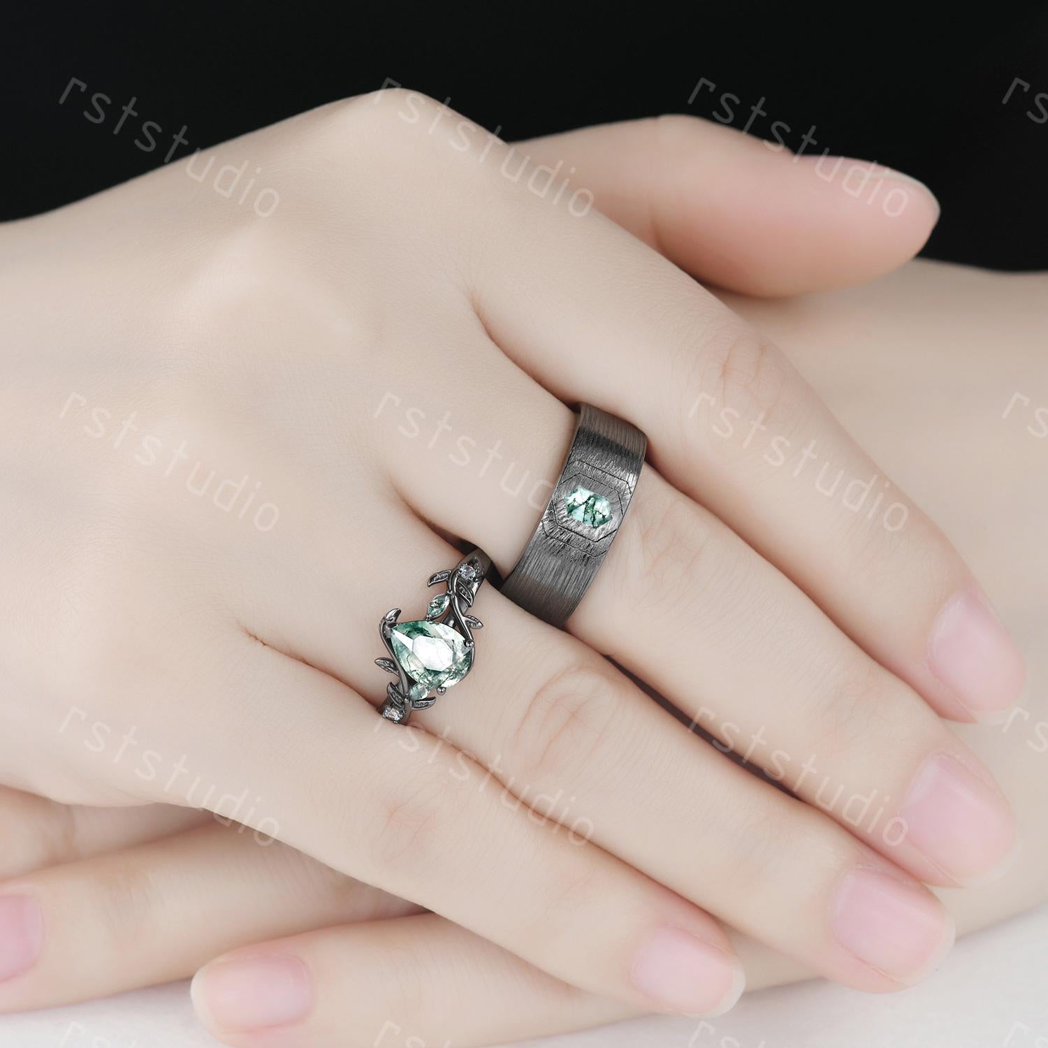 Vintage Moss Agate Couple Ring Set: Black Gold Wedding Bands