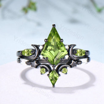 Vintage Kite Cut Peridot Engagement Ring Set Black Gold Unique Moon Star August Birthstone Wedding Ring Set Gothic Promise Anniversary Ring - PENFINE