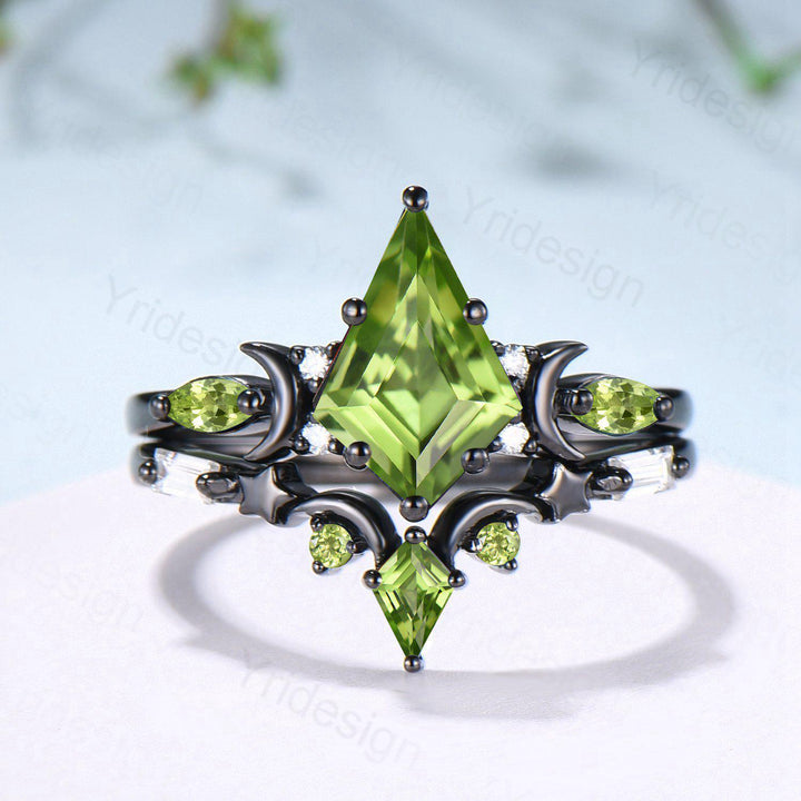 Vintage Kite Cut Peridot Engagement Ring Set Black Gold Unique Moon Star August Birthstone Wedding Ring Set Gothic Promise Anniversary Ring - PENFINE